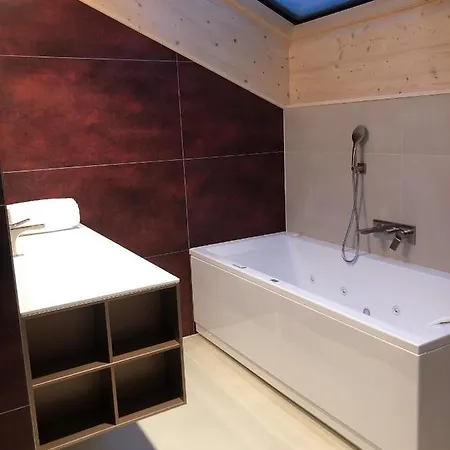 Haus Zur Bruecke Apartman