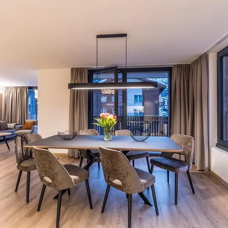 Haus Zur Bruecke Apartman *